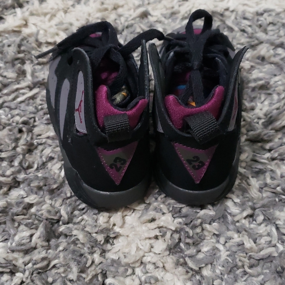 Jordan retro 7s - Picture 2 of 4